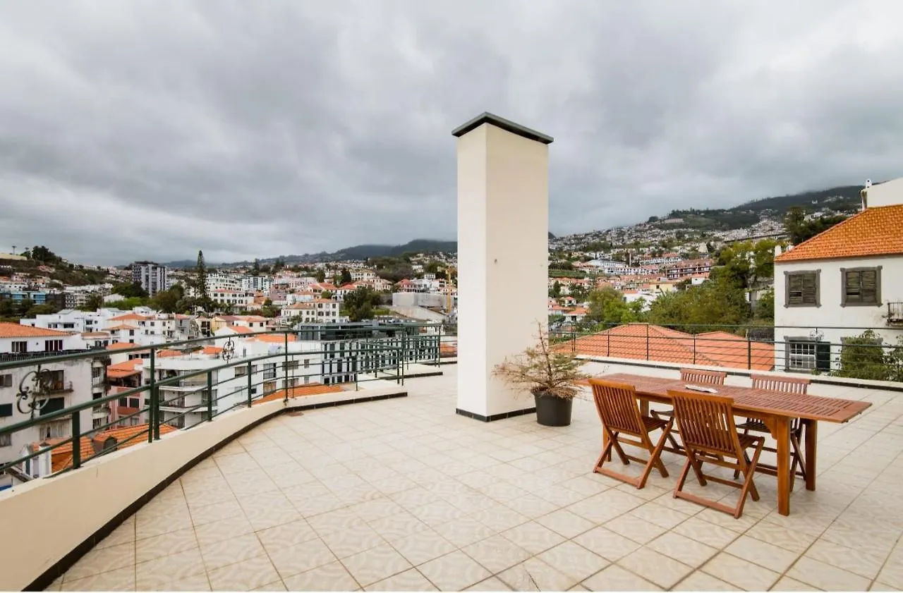 A Ver O Mar Rooms- Funchal City Center 0*, Funchal (Madeira) Portugal